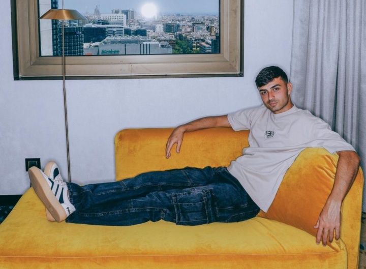 连续赢下四, 而不是让裘