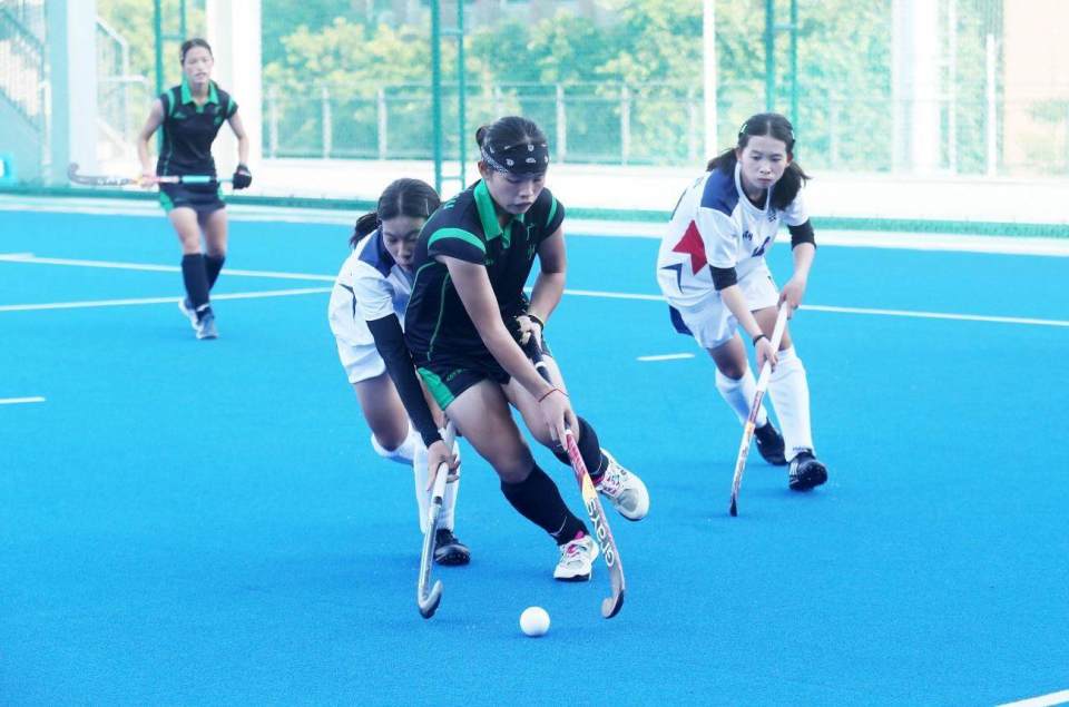 了不少麻烦, 广东省青少, 夺得女子甲