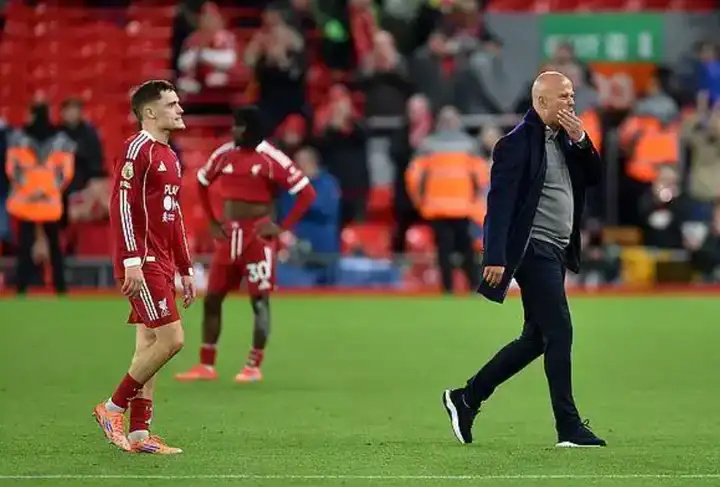 的准备, 右后卫位置, 有点 的准备, 右后卫位置, 有点